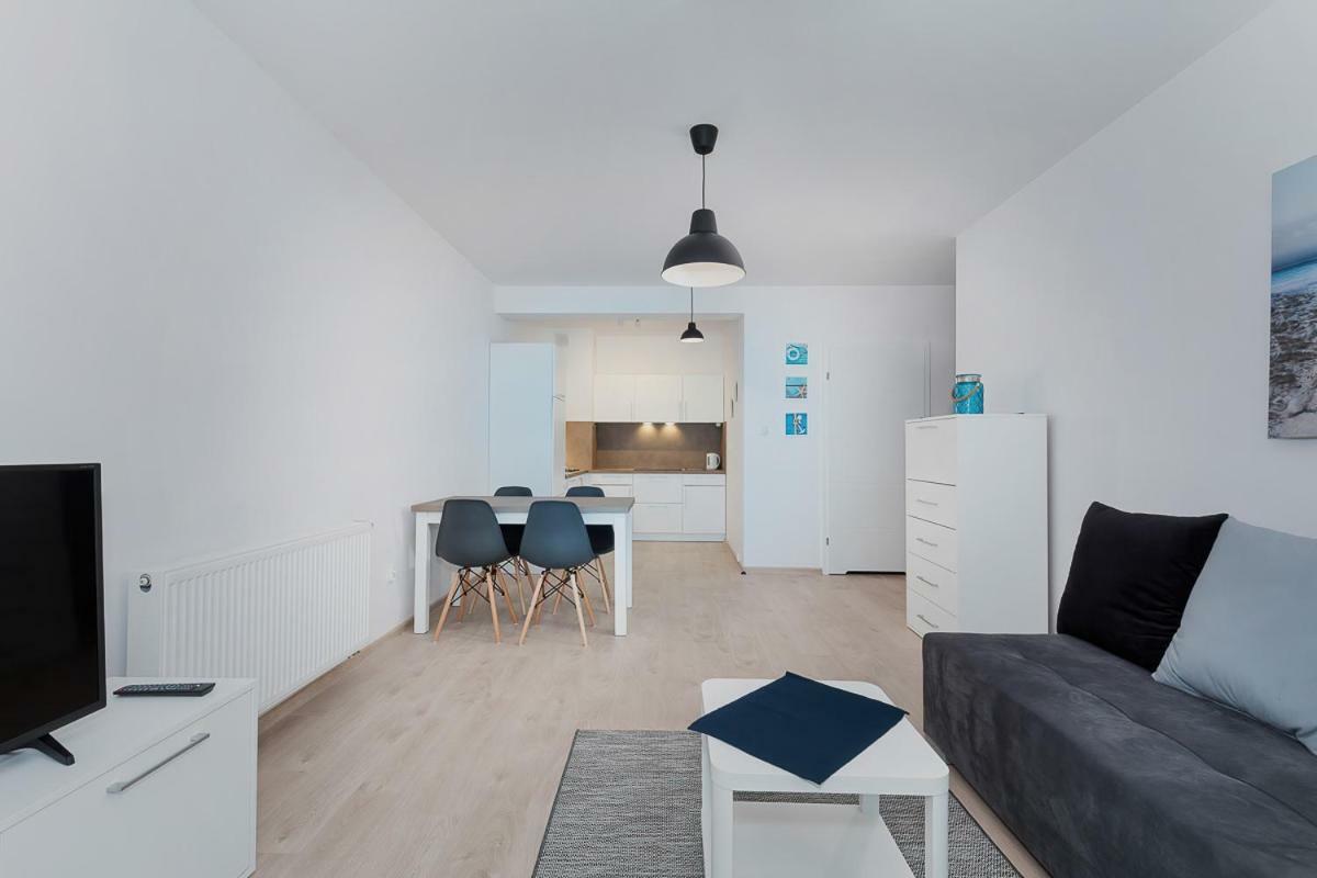 Feniks Apartamenty 8 By Jantar Apartamenty Kolobrzeg Kołobrzeg Exterior foto